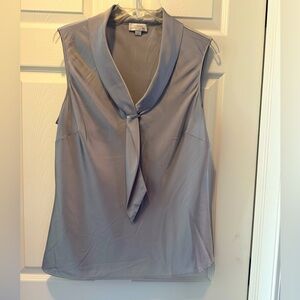 Tahari sleeveless top, size L, NWT